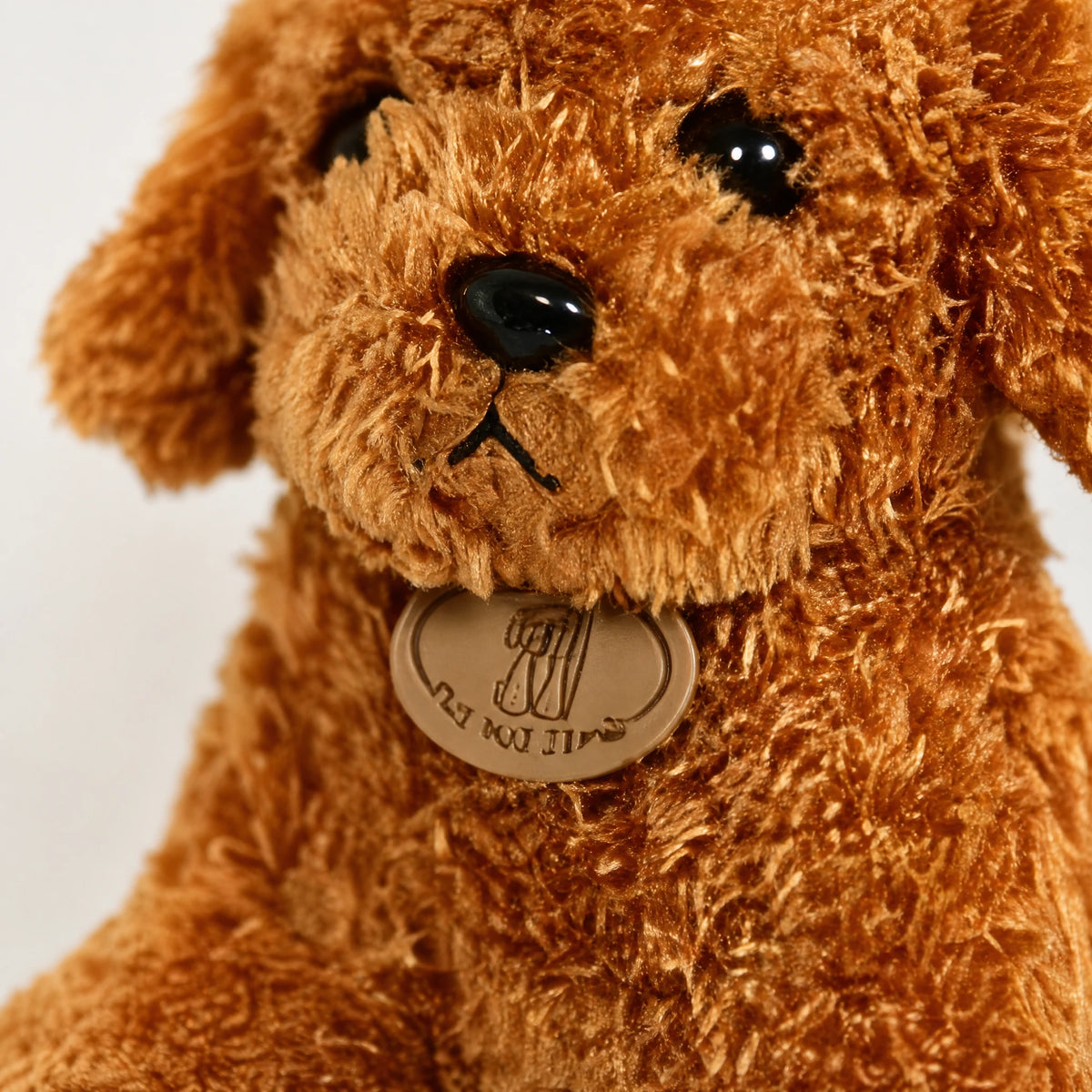 Poodle Stuffed Animal with Curly Plush Coat - Détail matière