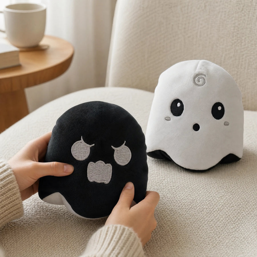 Reversible Ghost Plush with Glow-in-the-Dark Feature - Utilisation du produit