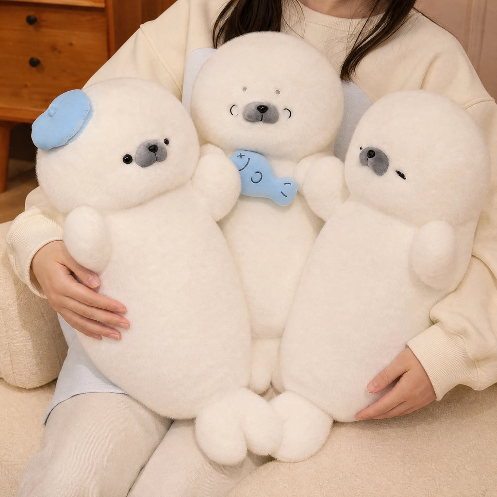 Seal Plush Toy – Round White Body with Sleepy Expression - Utilisation du produit