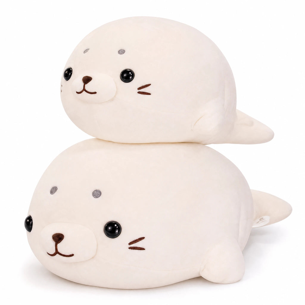 Seal Plush Toy with Chubby Round Body and Soft White Coat - Fond blanc