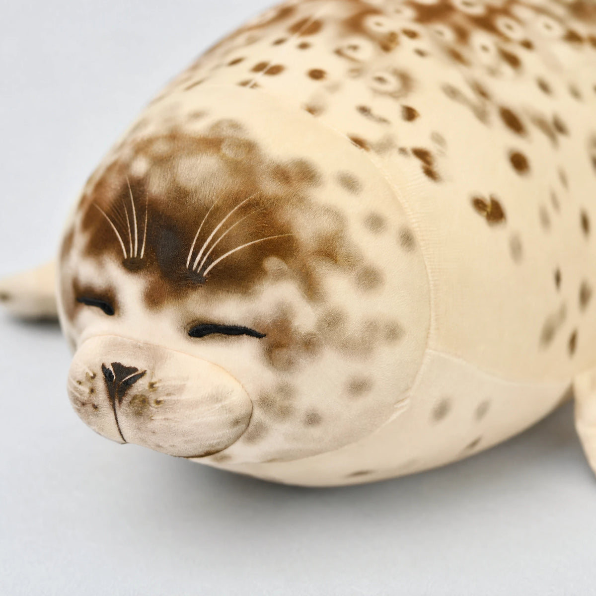 Seal Plush XXL with Realistic Details and Soft Filling - Détail matière