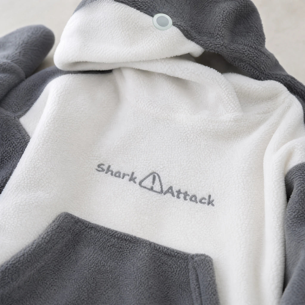 Shark Hoodie with Two-Tone Fleece Design - Détail matière