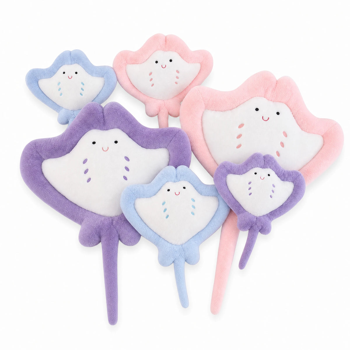 Stingray Plush with Soft Pastel Design and Long Tail - Fond blanc