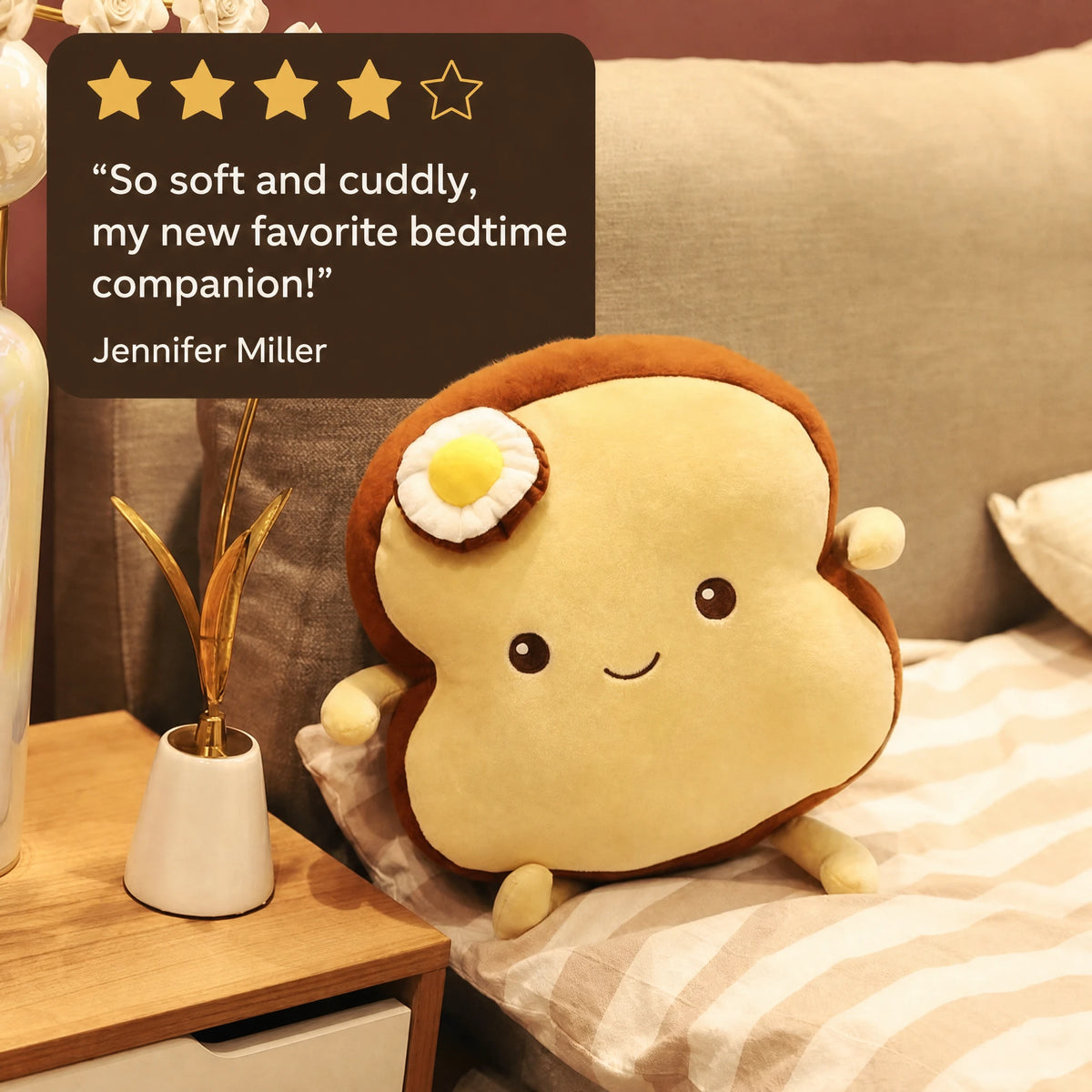 Toast Plush Pillow with Fried Egg Character Design - Image témoignage
