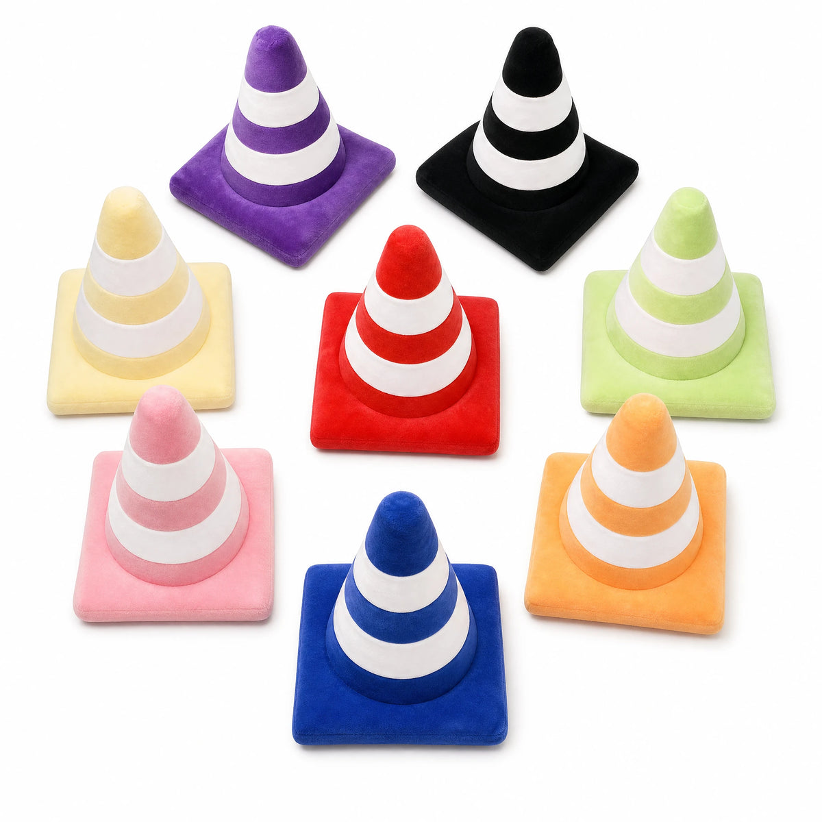 Traffic Cone Plush Pillow in Bright Striped Colors - Fond blanc