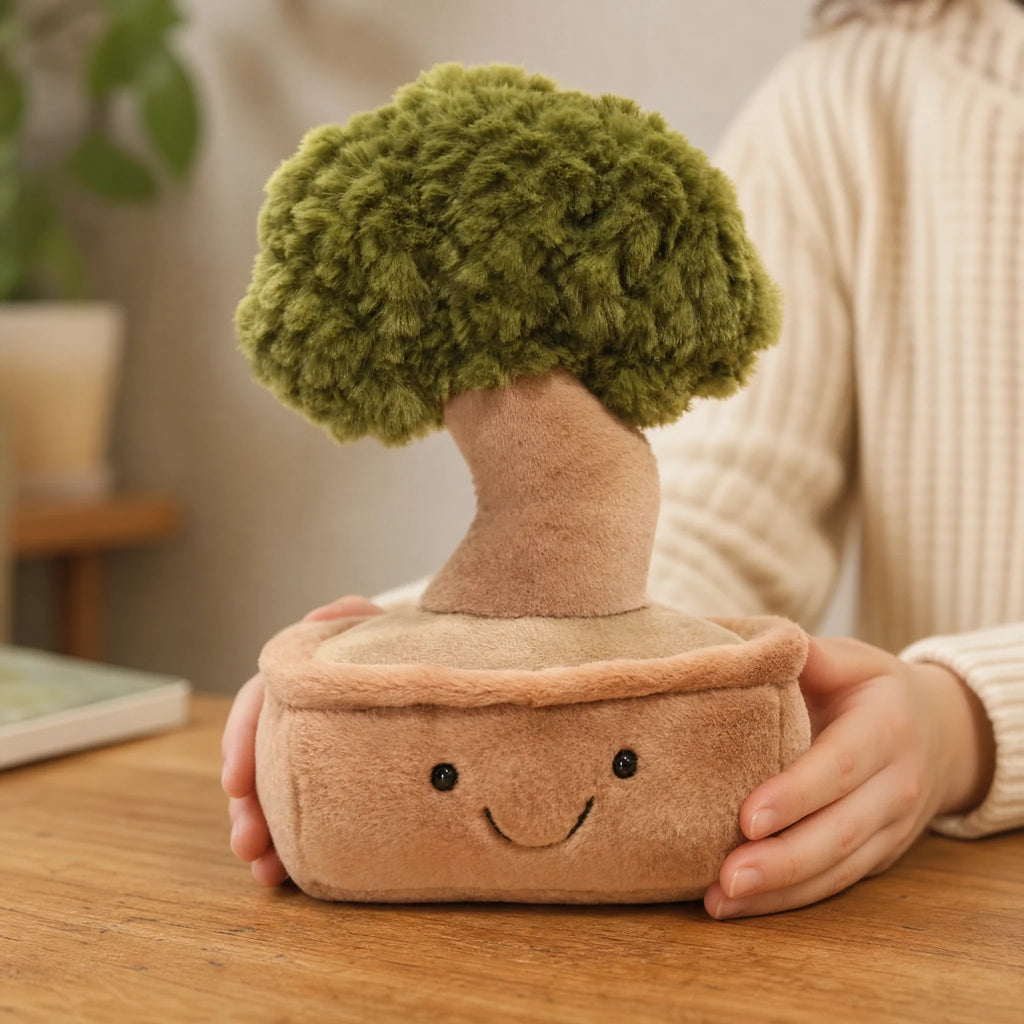 Tree Plush Toy with Smiling Face and Fluffy Crown - Utilisation du produit