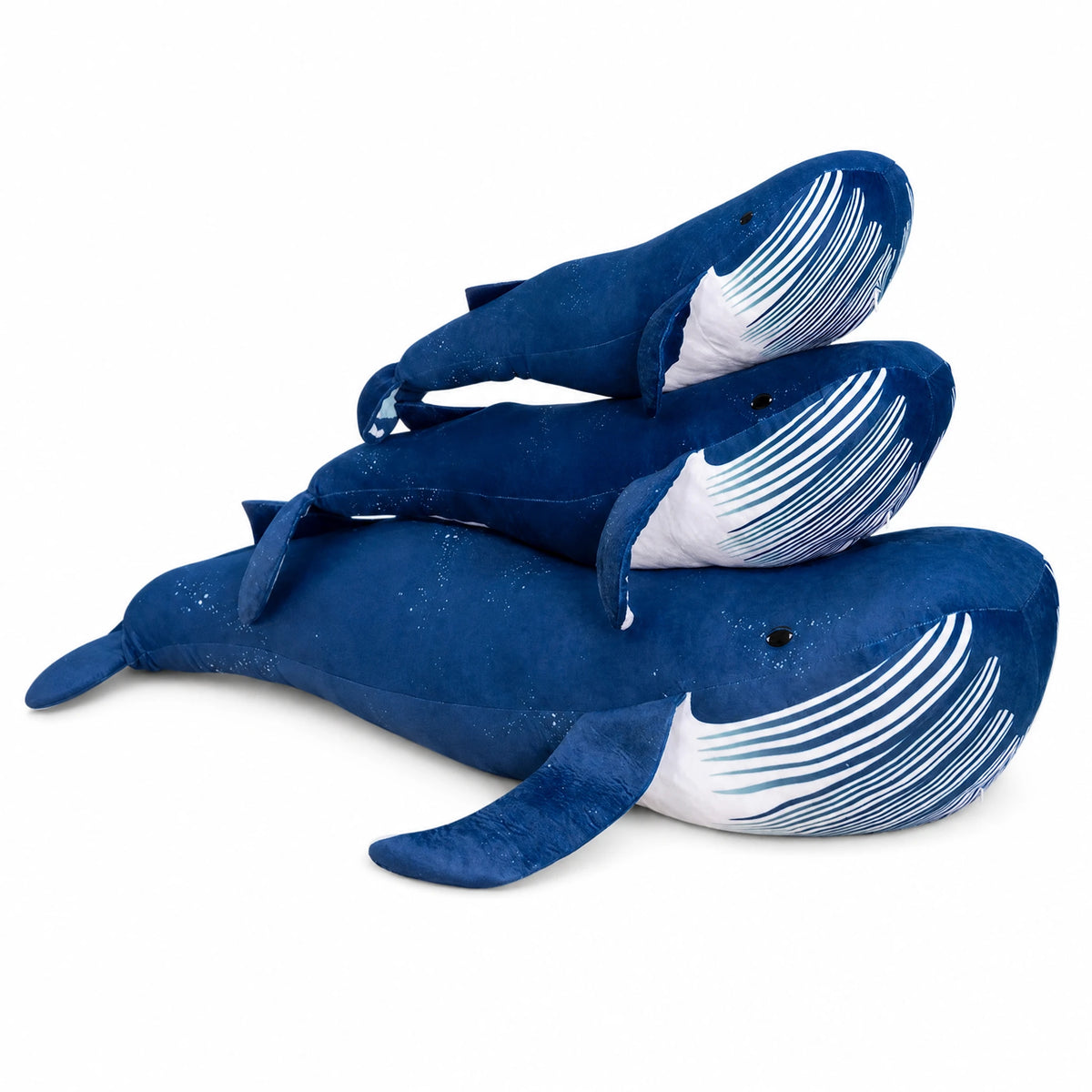 Whale Plush Giant Humpback with Starry Blue Design - Fond blanc
