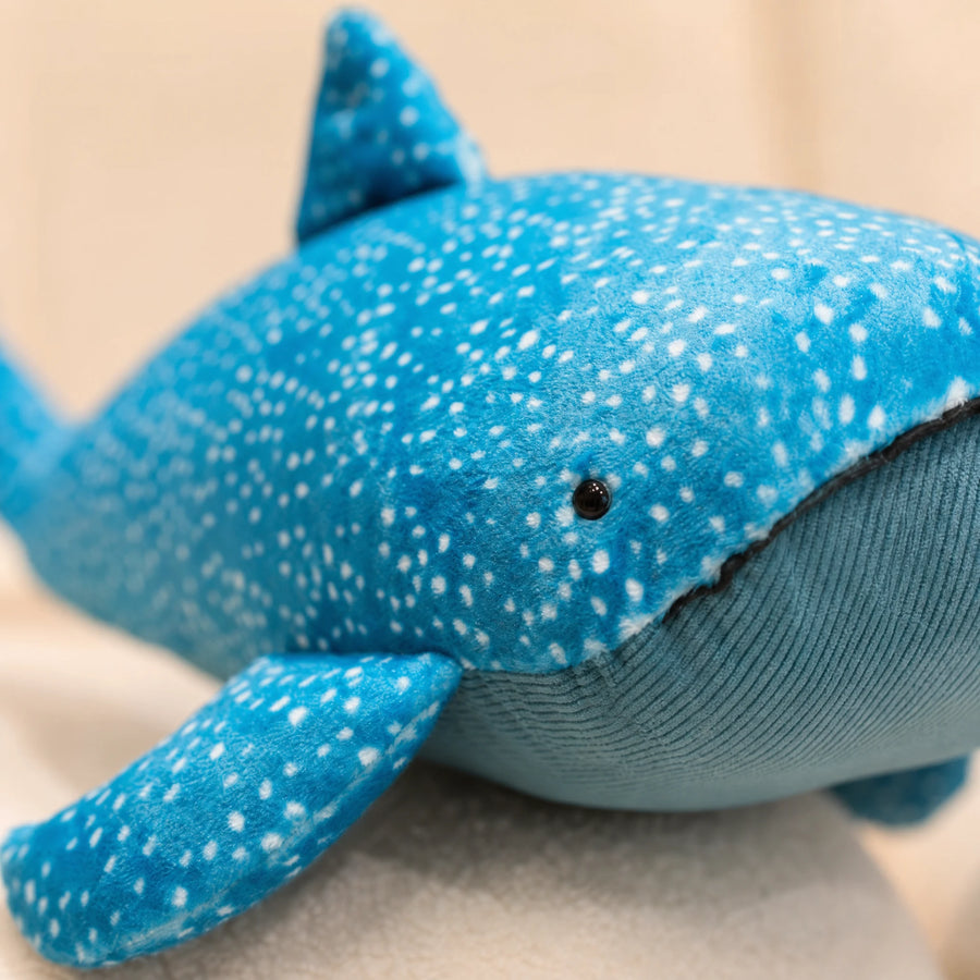 Whale Shark Plush with Spotted Blue Pattern and Soft Fabric - Détail matière