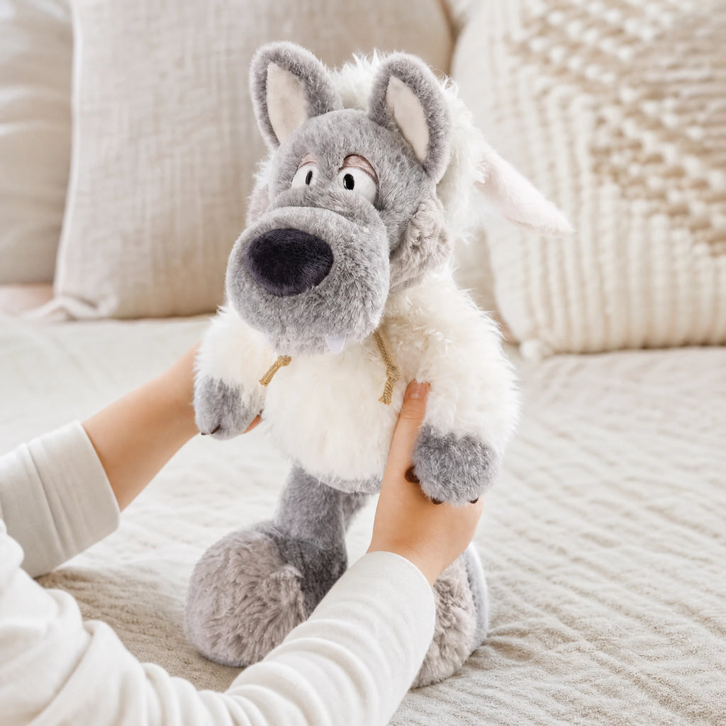 Wolf Plush in Sheep Costume with Soft Two-Tone Fur - Utilisation du produit